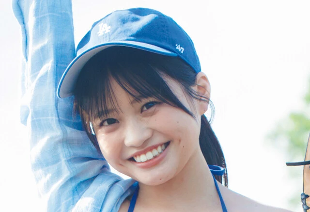 アイドルグループ「#よーよーよー」の杉井みぃ。愛知県出身で大の中日ファン!「野球選手モノマネが特技で、今回の誌面にも掲載されています!」